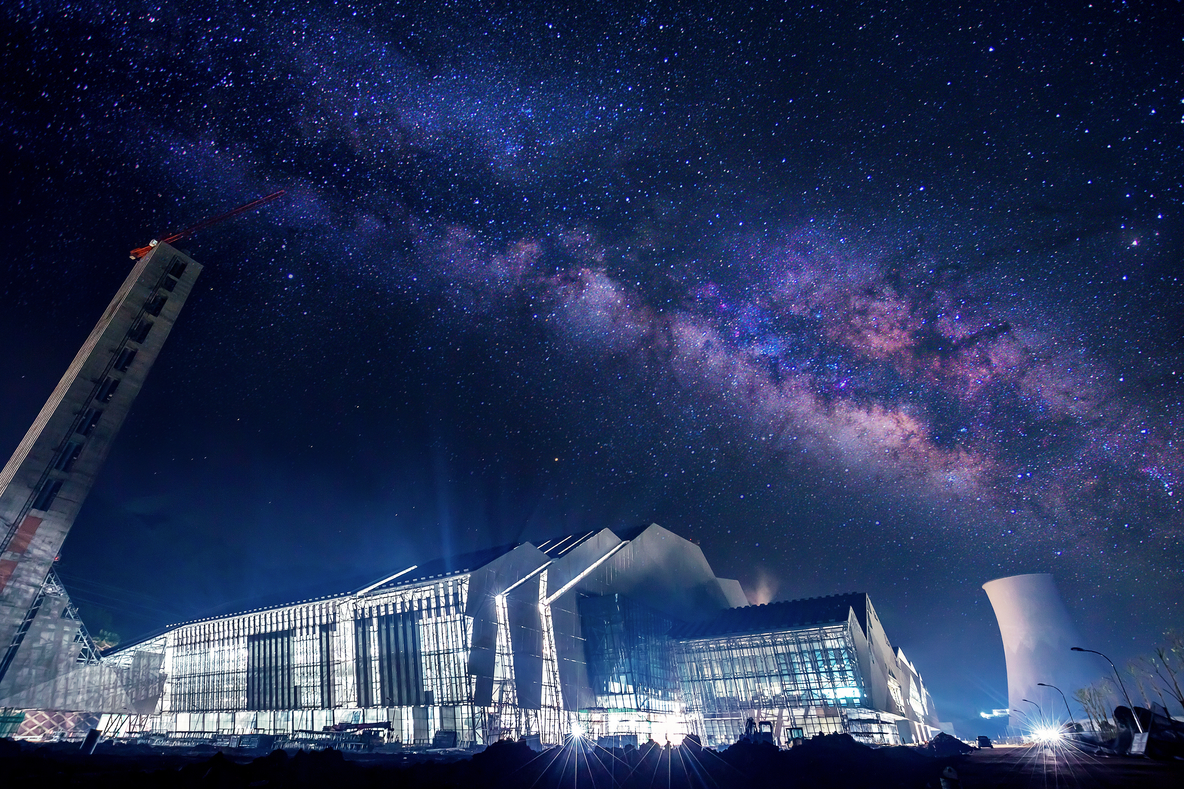 01_《建设中百果园夜景》陈颖萧_重庆金沙8888js百果园环保发电有限公司改.jpg